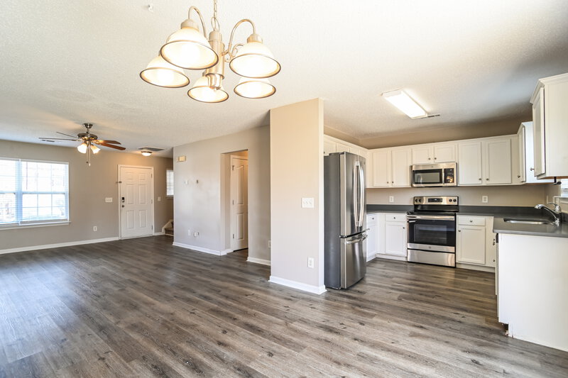 1,775/Mo, 913 River Trail Road Lowell, NC 28098 Dining Room View