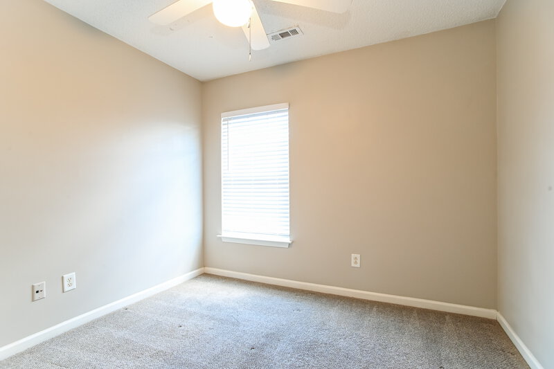 1,775/Mo, 913 River Trail Road Lowell, NC 28098 Bedroom View