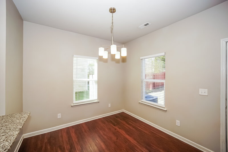 1,975/Mo, 2218 Mingus Cabin Ln Charlotte, NC 28214 Dining Room View