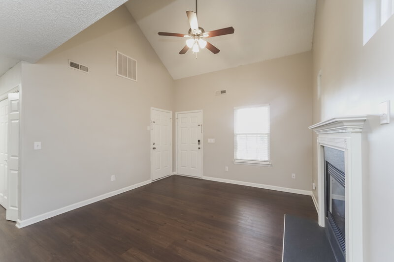 1,855/Mo, 1012 Sapphire Drive Gastonia, NC 28054 Living Room View 2