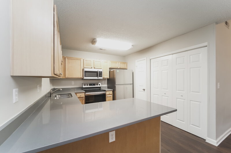 1,855/Mo, 1012 Sapphire Drive Gastonia, NC 28054 Kitchen View 2