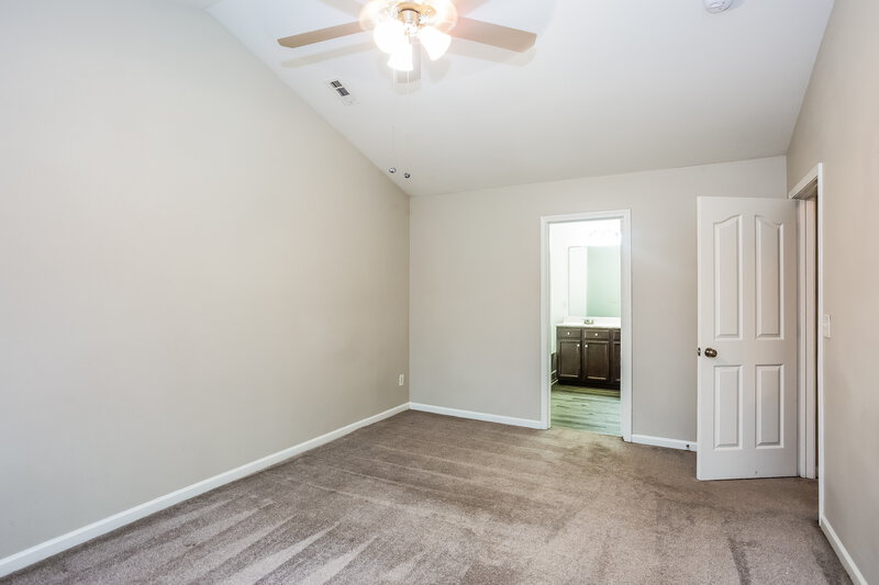 2,780/Mo, 4822 Abercromby Street Charlotte, NC 28213 Main Bedroom View