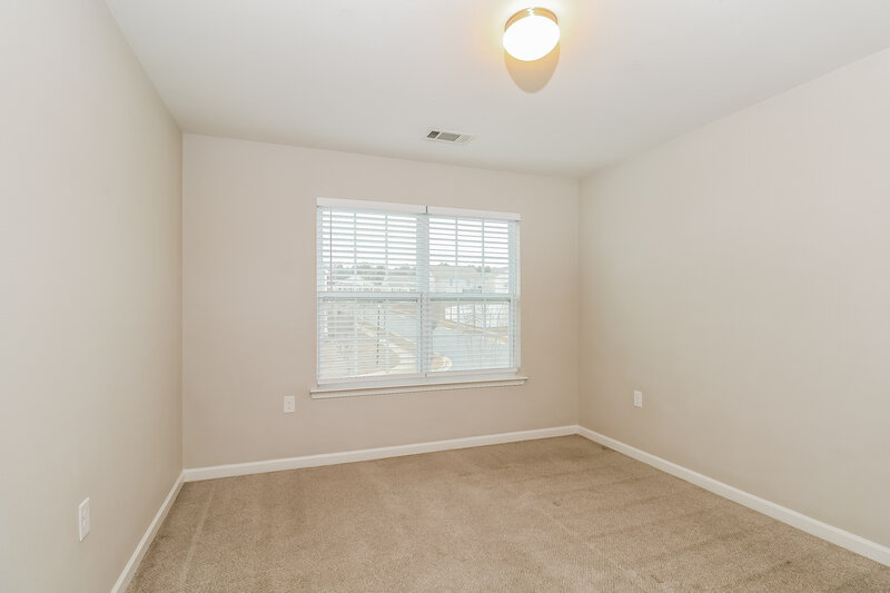 1,700/Mo, 1861 Windy Willow Lane Dallas, NC 28034 Bedroom View
