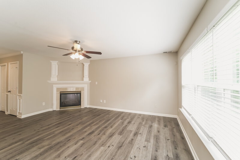 2,065/Mo, 316 Wrayhill Drive Charlotte, NC 28262 Living Room View 2