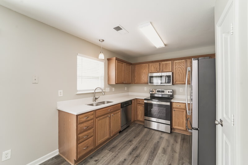 2,065/Mo, 316 Wrayhill Drive Charlotte, NC 28262 Kitchen View 2