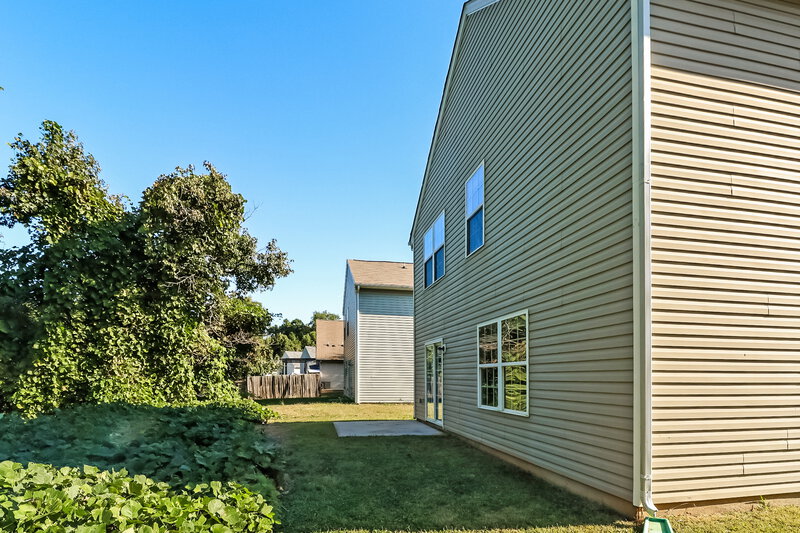 1,715/Mo, 6225 Summerour Pl Charlotte, NC 28214 Rear View