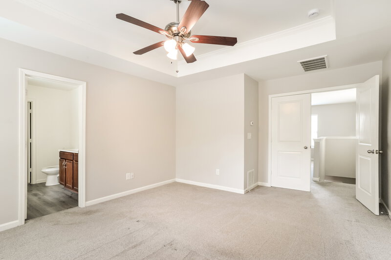 2,035/Mo, 5004 Broad Leaf Ct Dallas, NC 28034 Main Bedroom View 2