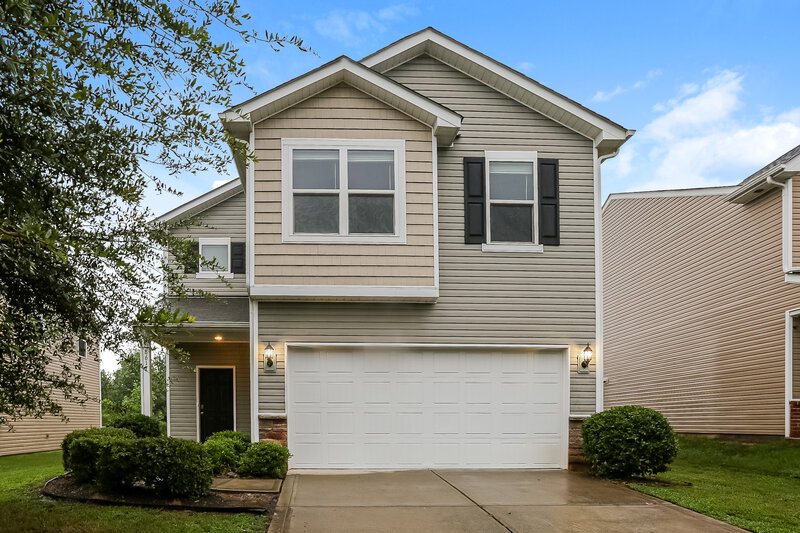 2,125/Mo, 8617 Balsam Bay Rd Charlotte, NC 28227 External View