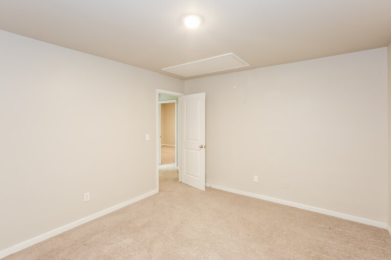 2,450/Mo, 10042 Brawley Lane Charlotte, NC 28215 Bedroom View 3