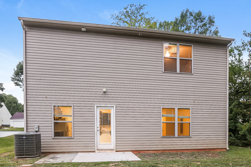 2,450/Mo, 10042 Brawley Lane Charlotte, NC 28215 Rear View 2