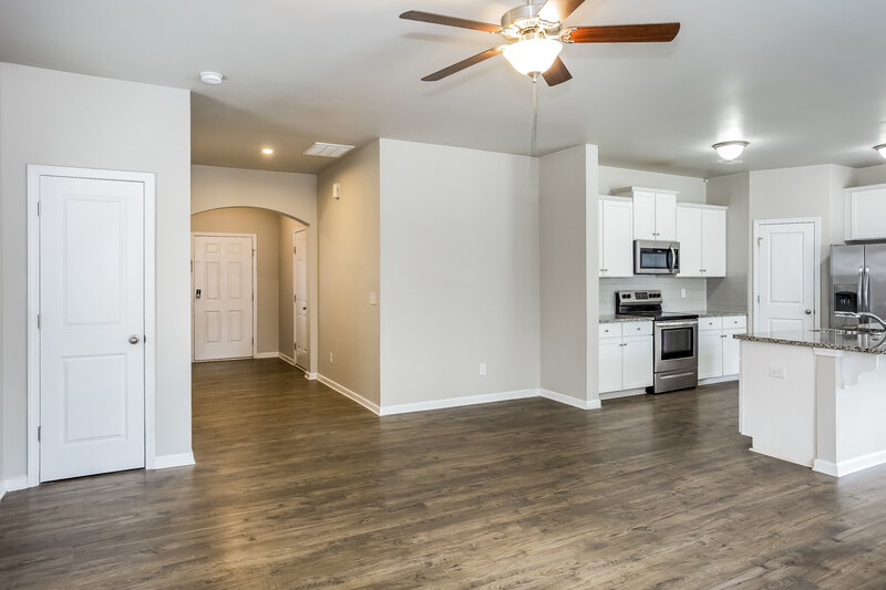 1,980/Mo, 204 Neal Drive Charlotte, NC 28213 Living Room View 2