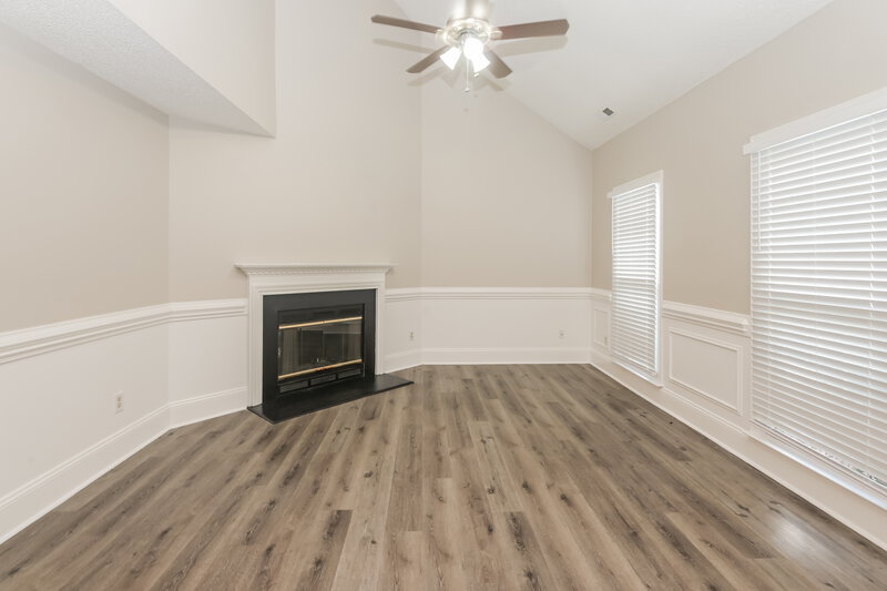 2,005/Mo, 2108 David Earl Dr Charlotte, NC 28213 Living Room View
