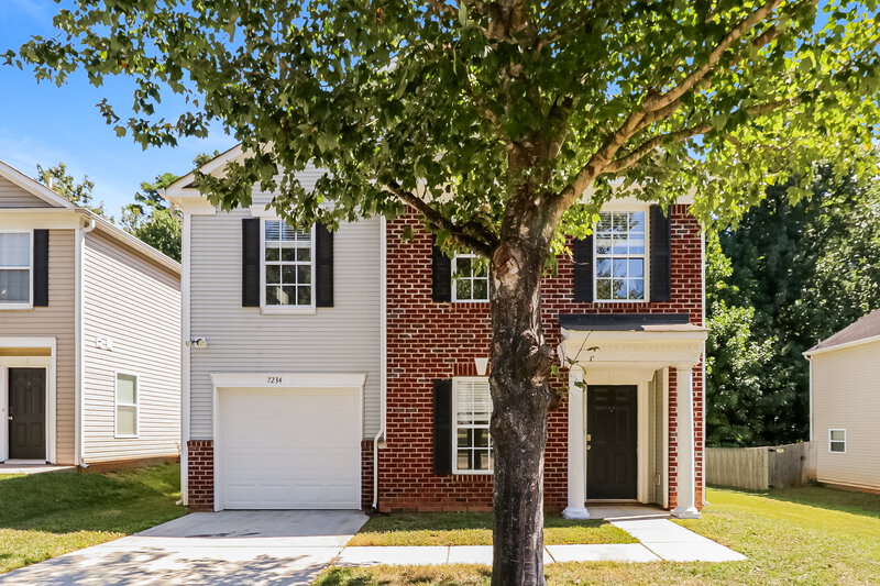 1,825/Mo, 7234 Fox Point Dr Charlotte, NC 28269 External View