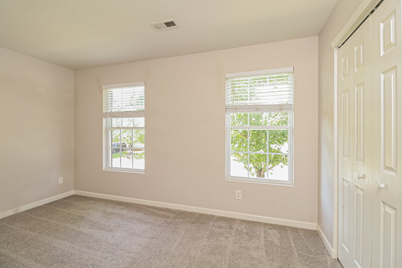 1,825/Mo, 7234 Fox Point Dr Charlotte, NC 28269 Bedroom View 2