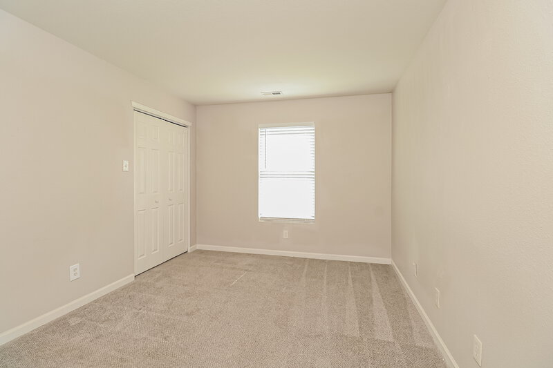 1,825/Mo, 7234 Fox Point Dr Charlotte, NC 28269 Bedroom View 3