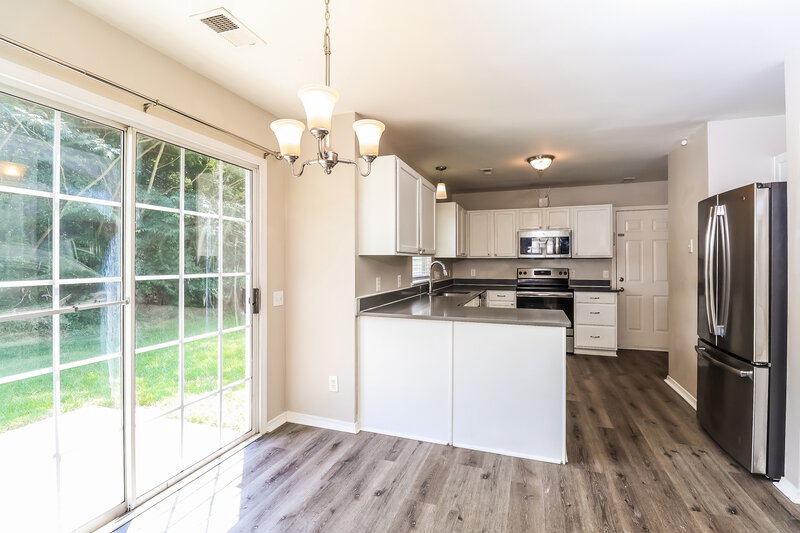 1,985/Mo, 12526 Cheryl Anne Pl Charlotte, NC 28262 Breakfast Nook View