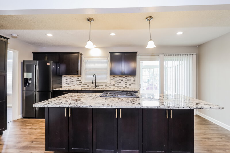 2,000/Mo, 6335 Teaneck Pl Charlotte, NC 28215 Kitchen View 2