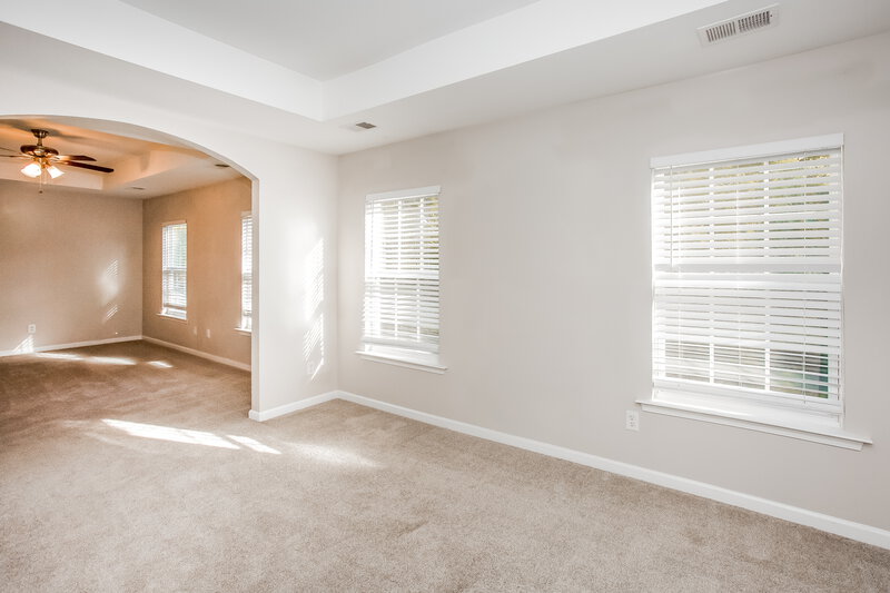 2,115/Mo, 5104 Abercromby St Charlotte, NC 28213 Living Room View