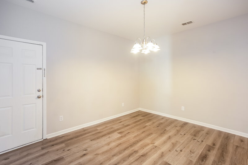 2,115/Mo, 5104 Abercromby St Charlotte, NC 28213 Dining Room View