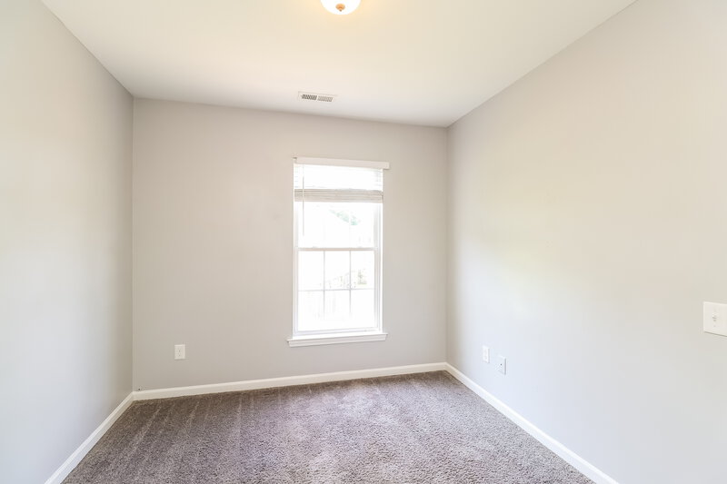 1,825/Mo, 1518 Braveheart Ln Charlotte, NC 28216 Bedroom View