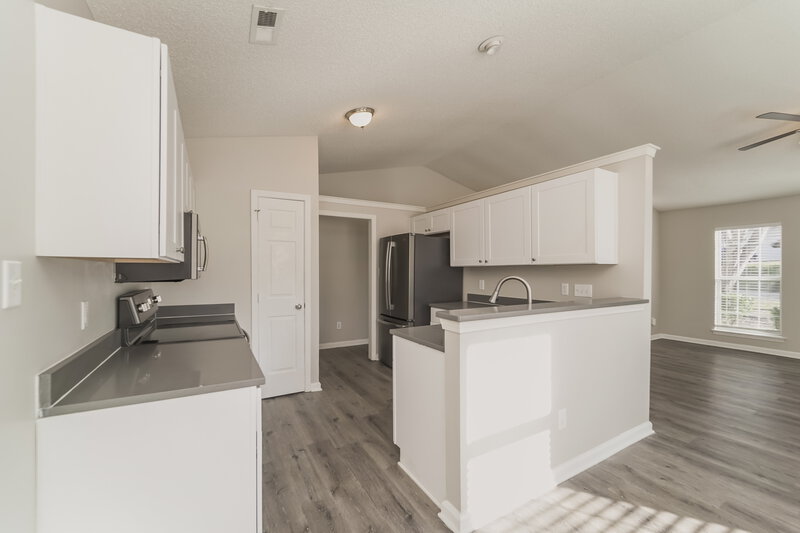 1,905/Mo, 9236 Kimmel Ln Charlotte, NC 28216 Dining Room View