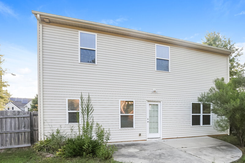 2,490/Mo, 10812 Maryanna Ct Charlotte, NC 28213 Rear View 2