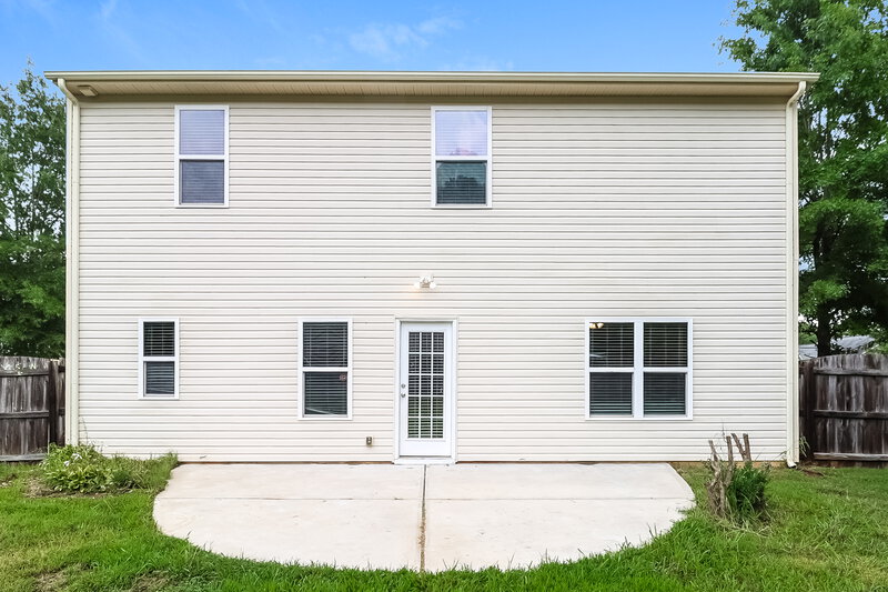 2,470/Mo, 10812 Maryanna Ct Charlotte, NC 28213 Rear View