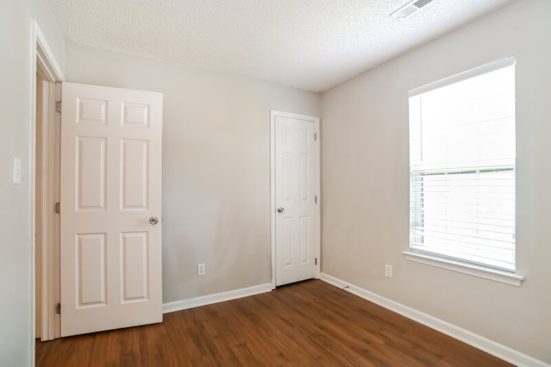 2,020/Mo, 9928 Peppermint Ln Charlotte, NC 28215 Bedroom View 2