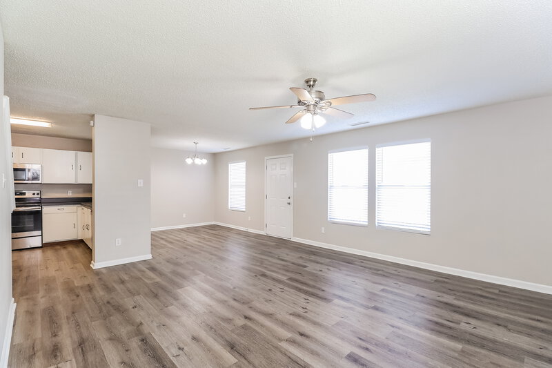 2,045/Mo, 4488 Norfleet St Concord, NC 28025 Family Room View