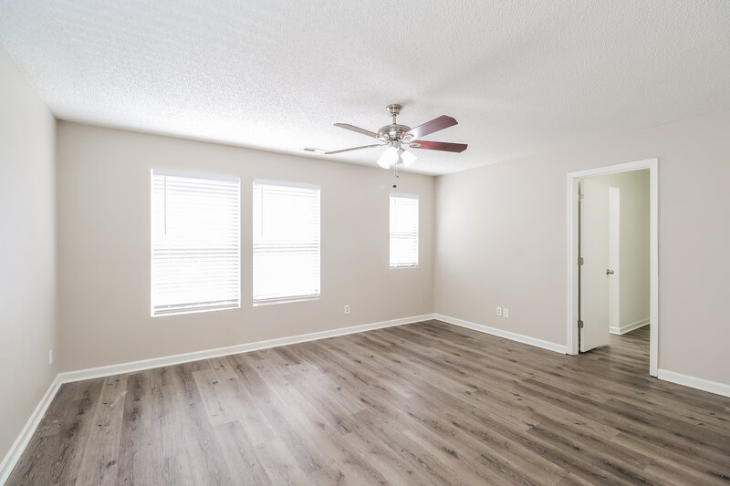 2,045/Mo, 4488 Norfleet St Concord, NC 28025 Main Bedroom View 2