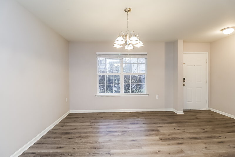 1,905/Mo, 4933 Broad Leaf Ct Dallas, NC 28034 Dining Room View