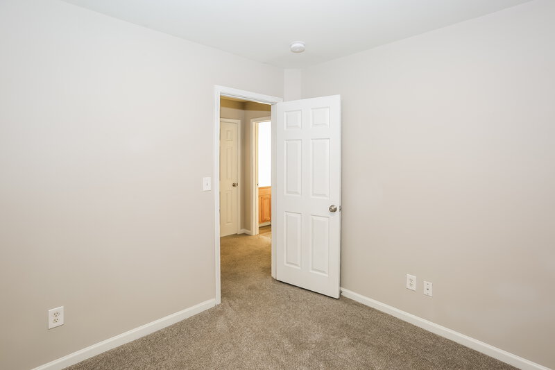 1,825/Mo, 2627 Marmac Rd Charlotte, NC 28208 Bedroom View 2