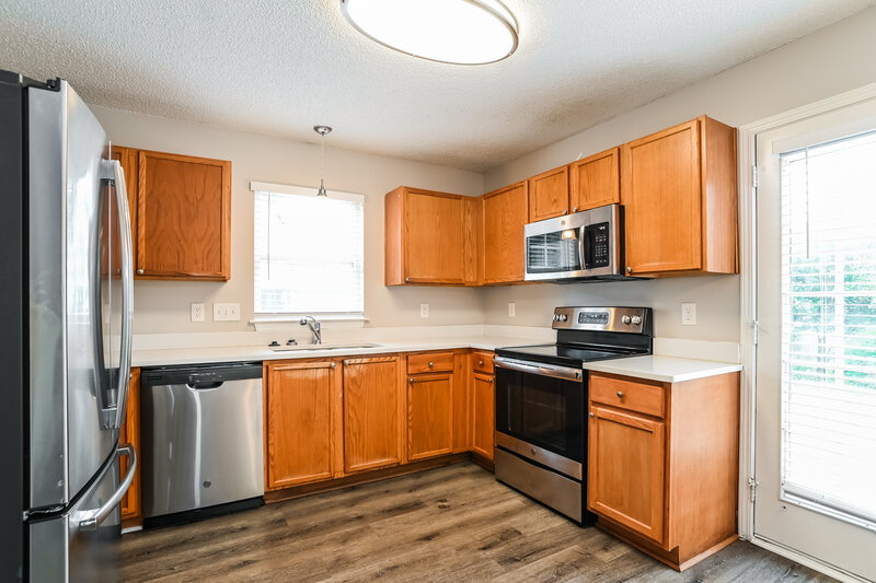 2,765/Mo, 8504 Stoneman Pl Charlotte, NC 28217 Kitchen View