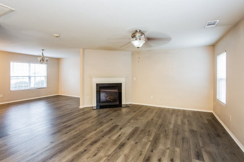 2,195/Mo, 3726 Larkhaven Village Dr Charlotte, NC 28215 Misc View 3