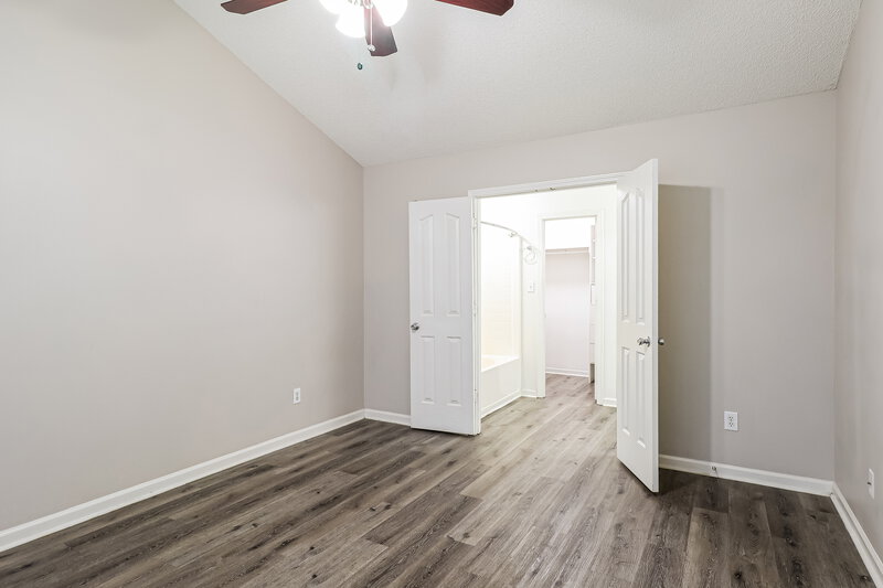 1,885/Mo, 11518 Larix Dr Charlotte, NC 28273 Main Bedroom View