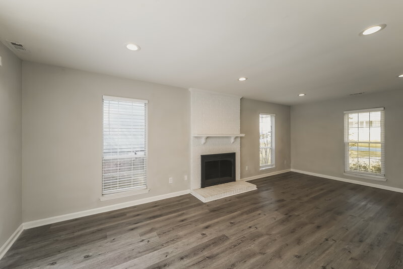 2,215/Mo, 9328 Charolais Ln Charlotte, NC 28213 Dining Room View