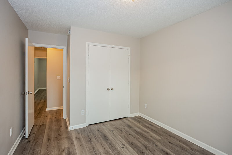 1,960/Mo, 8631 Bodkin Ct Charlotte, NC 28215 Bedroom View