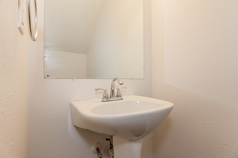 1,785/Mo, 5017 Autumn Oak Dr Charlotte, NC 28269 Powder Room View