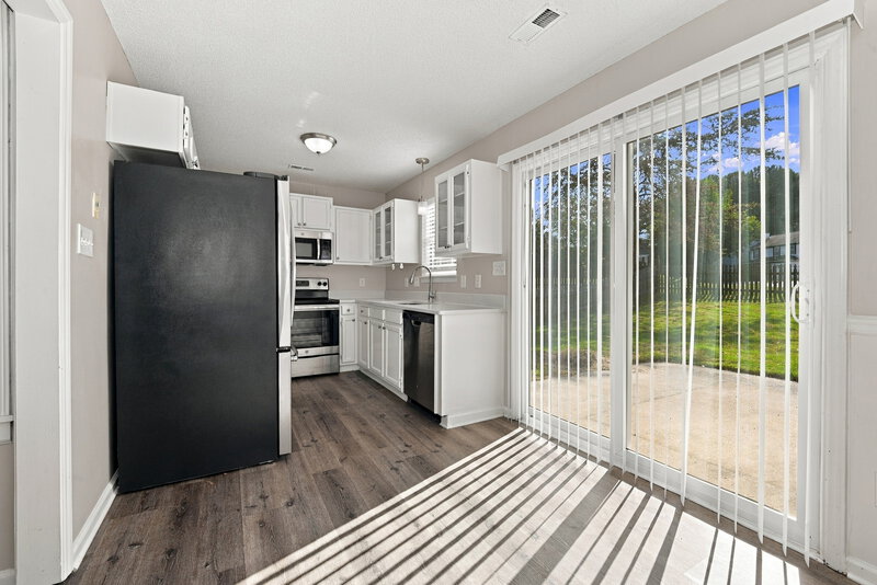 1,985/Mo, 7304 Hethersett Ln Charlotte, NC 28227 Breakfast Nook View