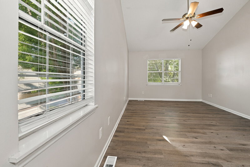1,985/Mo, 7304 Hethersett Ln Charlotte, NC 28227 Primary Bedroom View