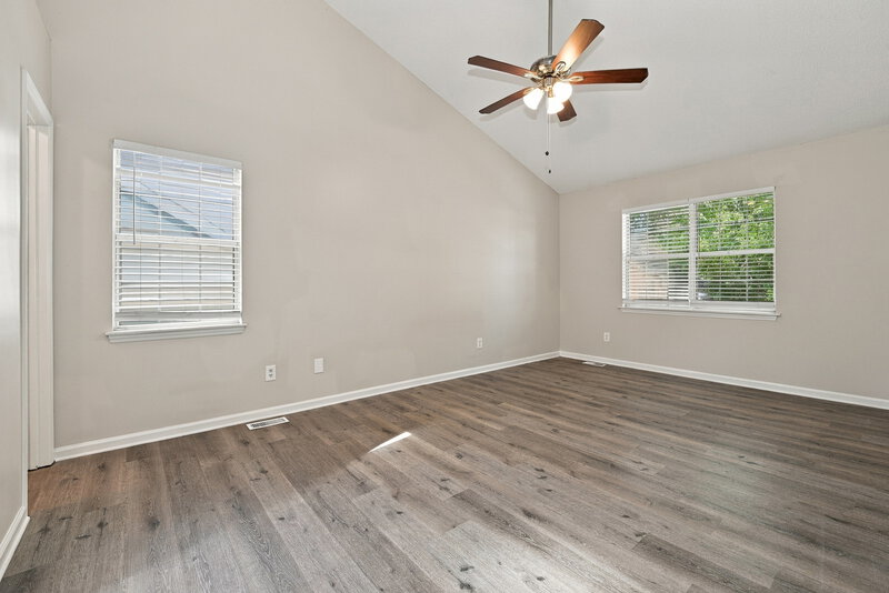 1,985/Mo, 7304 Hethersett Ln Charlotte, NC 28227 Primary Bedroom View 3