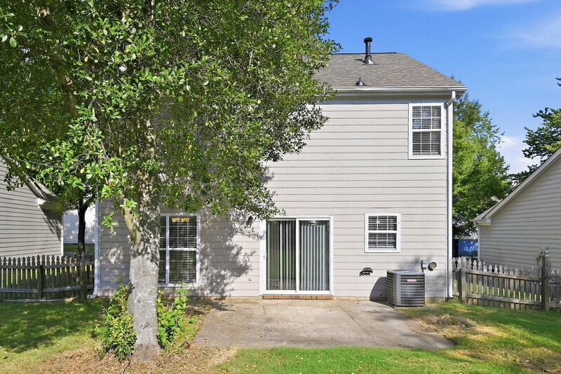 1,985/Mo, 7304 Hethersett Ln Charlotte, NC 28227 Rear View