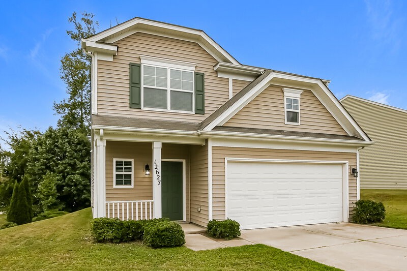 1,915/Mo, 12627 Oakton Hunt Drive Charlotte, NC 28262 Front View