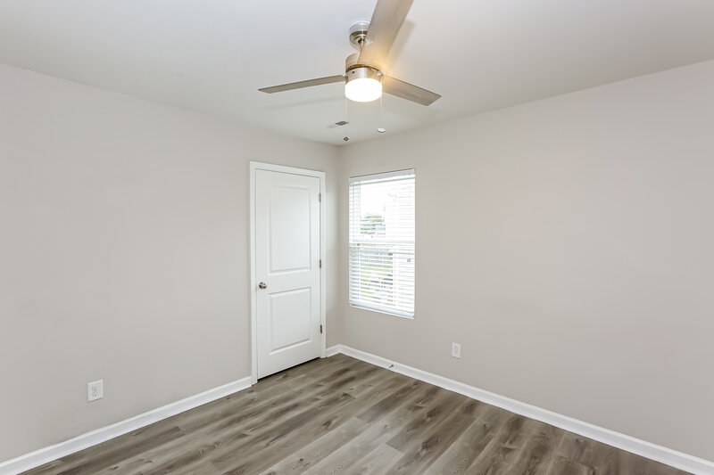 1,915/Mo, 12627 Oakton Hunt Drive Charlotte, NC 28262 Bedroom View 4