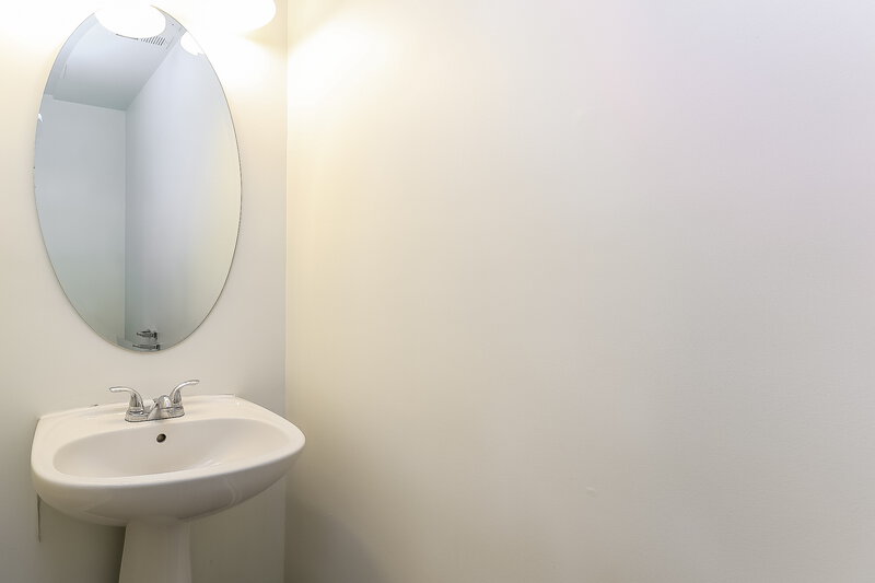 1,870/Mo, 133 Arbridge Ct Mount Holly, NC 28120 Bathroom View 2