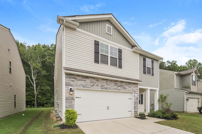 2,005/Mo, 1142 Rankin Oaks Street Charlotte, NC 28213 Front View
