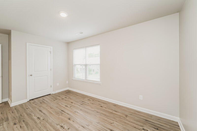 2,005/Mo, 1142 Rankin Oaks Street Charlotte, NC 28213 Bedroom View 4