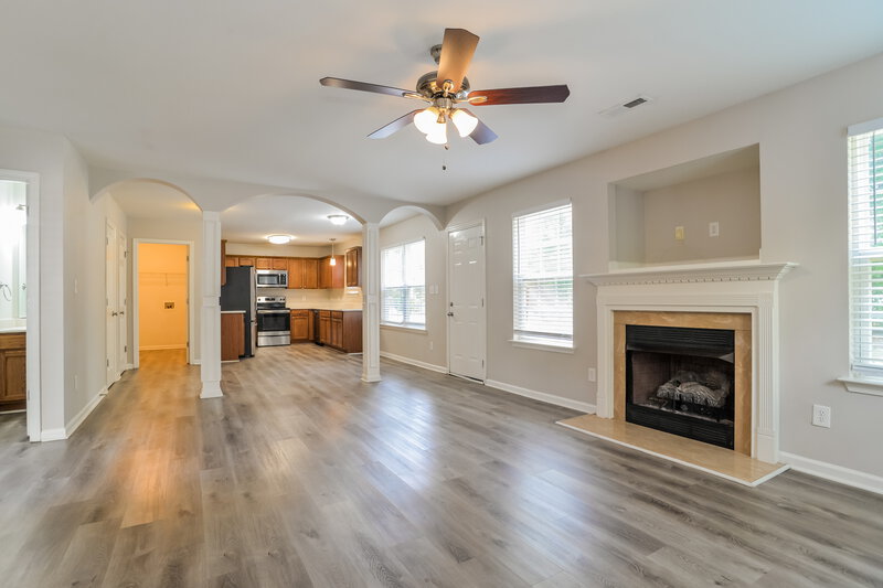 2,385/Mo, 1119 Homestead Glen Blvd Charlotte, NC 28214 Living Room View