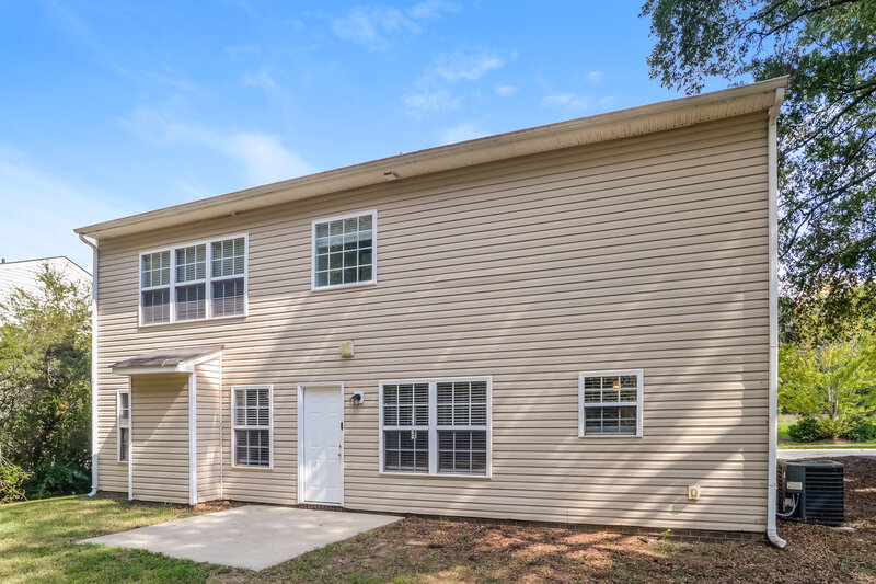 2,385/Mo, 1119 Homestead Glen Blvd Charlotte, NC 28214 Rear View