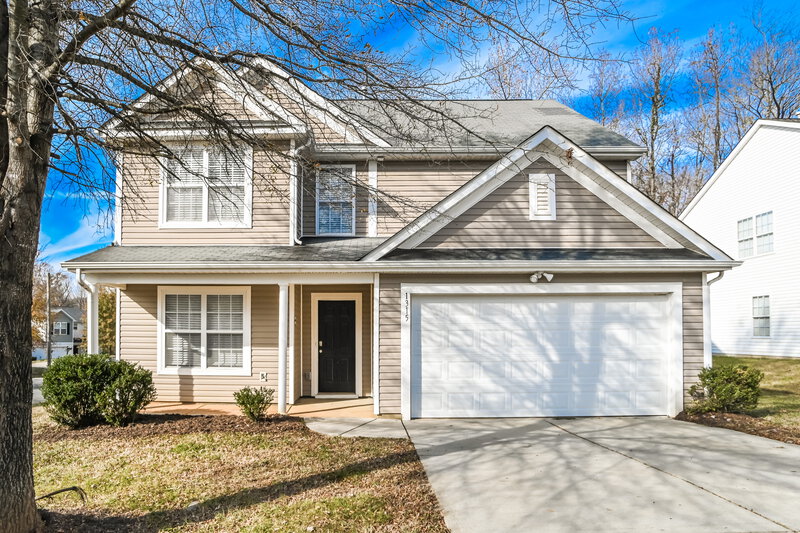 2,690/Mo, 1315 Ben Livingston Road Charlotte, NC 28214 External View